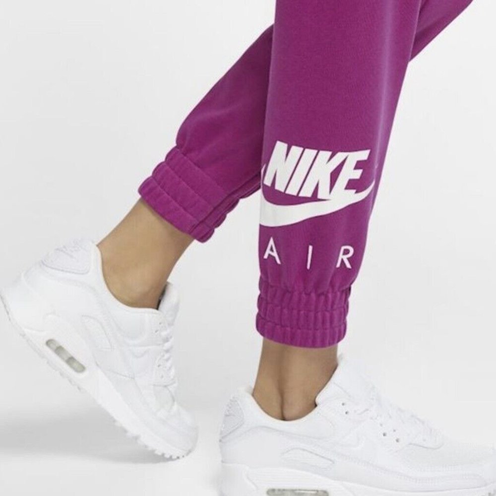Nike Air Fleece Jogger Women's Sweatpants Capri Plus Size Pant Purple DM1773-564 - Picture 2 of 4